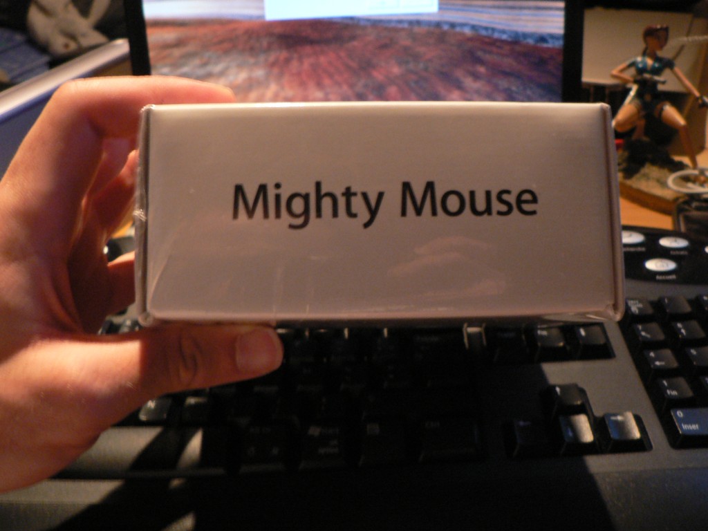 photo_souris_apple_mighty_mouse_03-08-2006_02