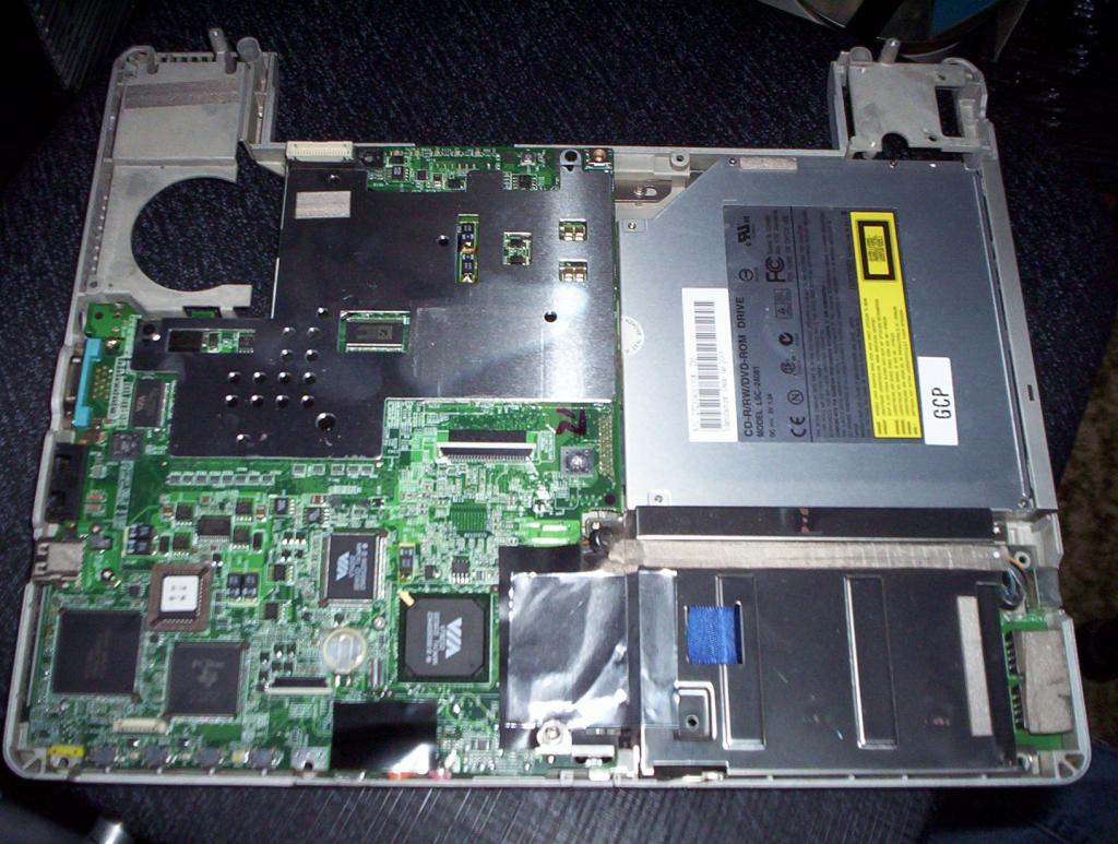 photo_demontage_portable_gericom_13-02-2005_01